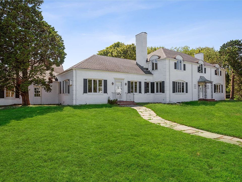 64 E Roe Boulevard, Patchogue, NY 11772 Zillow