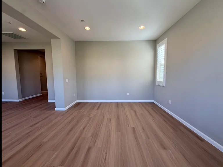 667 E Desert Willow Rd — Photo 50