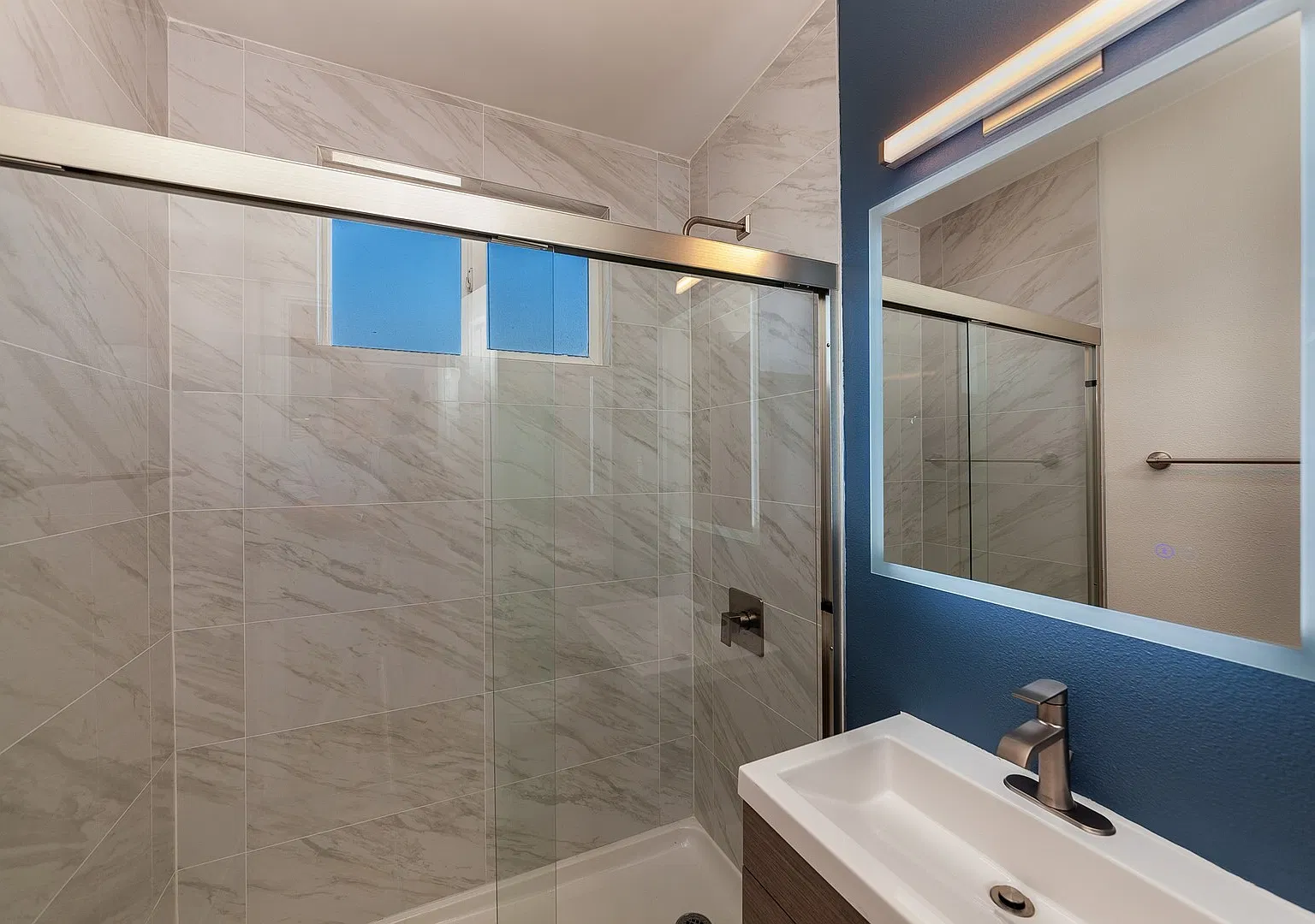 Beautiful Remodeled 1 bedroom in Long Beach — Photo 1