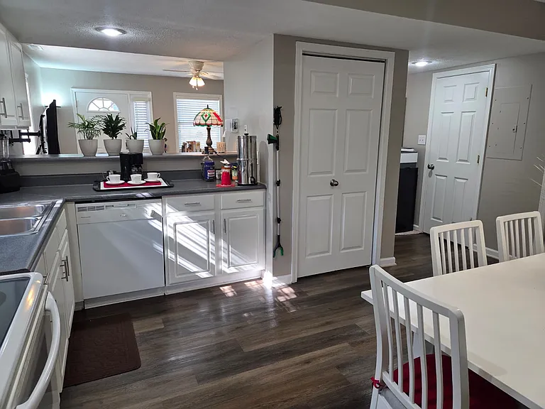 3477 S Oaklawn Cir #1 — Photo 10