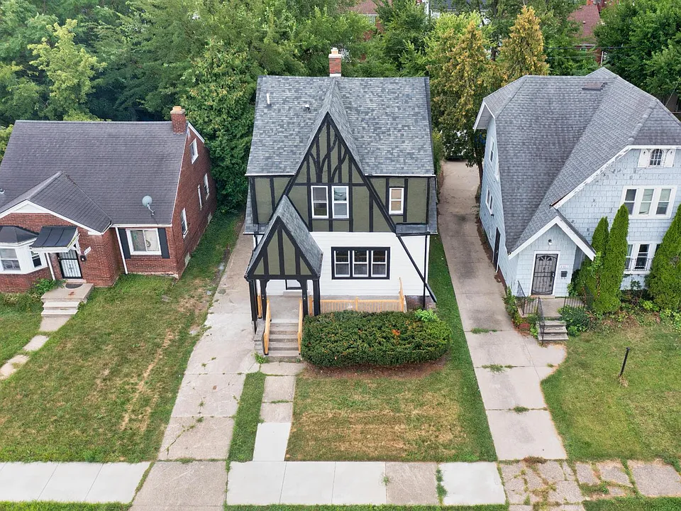4373 Balfour Rd #2