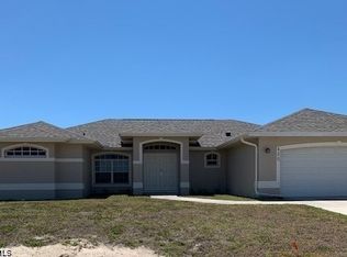 420 NE 15th Ter, Cape Coral, FL 33909