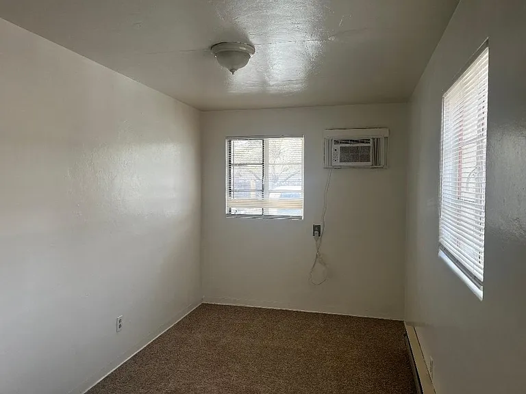 129 N Euclid Ave #1 — Photo 10