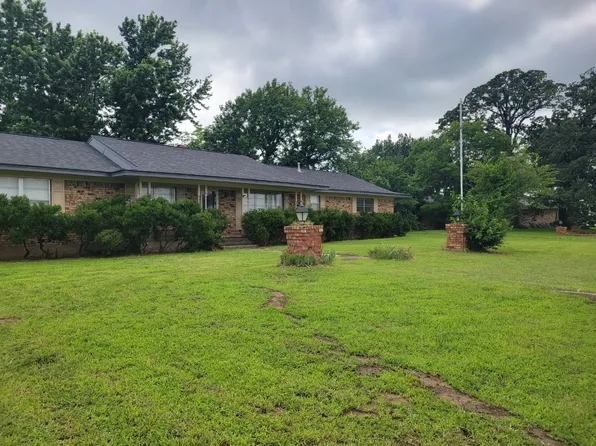 316 Charlie Dr, Whitesboro, TX 76273