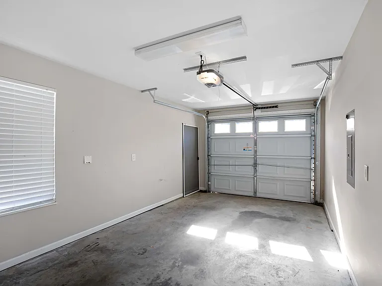 6916 La Christa Way #120 — Photo 23