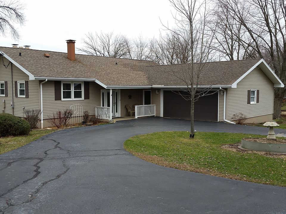 1st image of 240 Ocala Dr