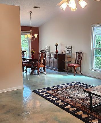 Looking from Foyer-LR\DR