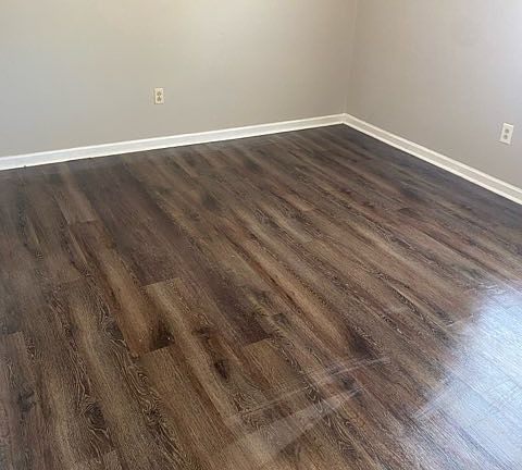 2nd image of 250 Ivie Ln APT 18