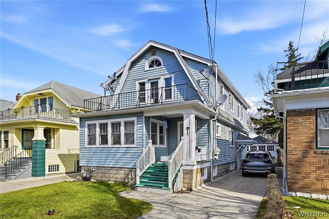 Building Photo - 220 Dartmouth Ave