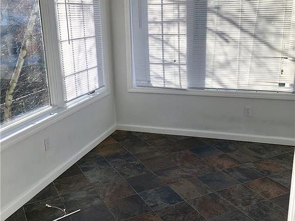 Sun room off kitchen