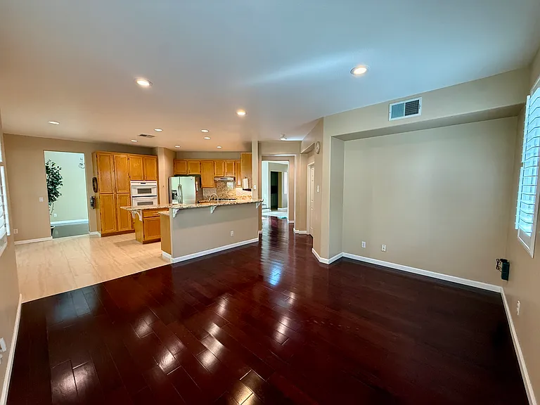 1902 Meeks Bay Dr — Photo 8
