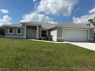 1319 5th Ave, Lehigh Acres, FL 33972