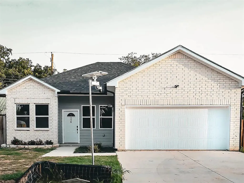Building Photo - 116 Willow Ln #116