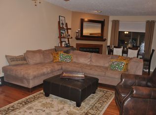 2360 Terrance Dr, Columbus, OH 43220
