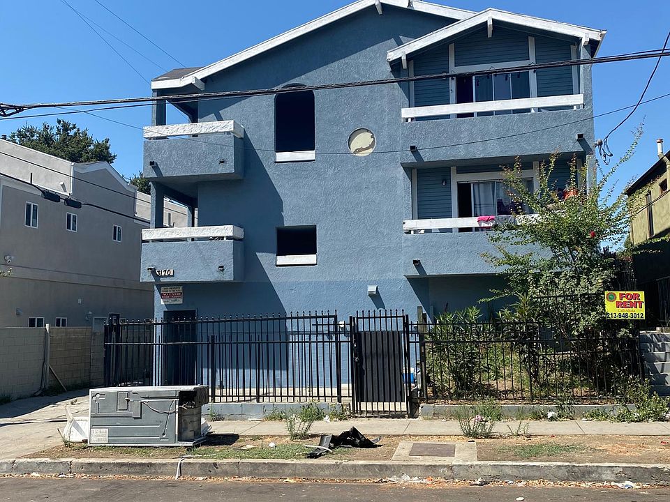 1st image of 3170 Estara Ave