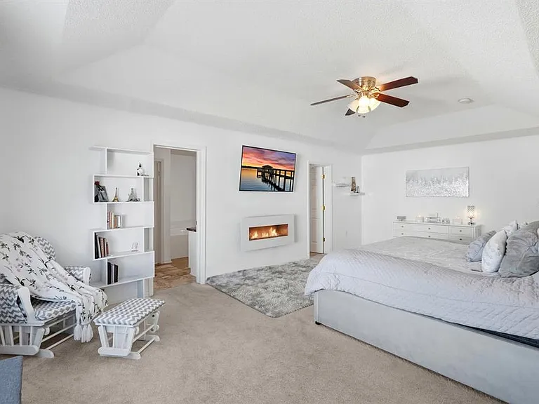 6 Reybury Ln — Photo 29