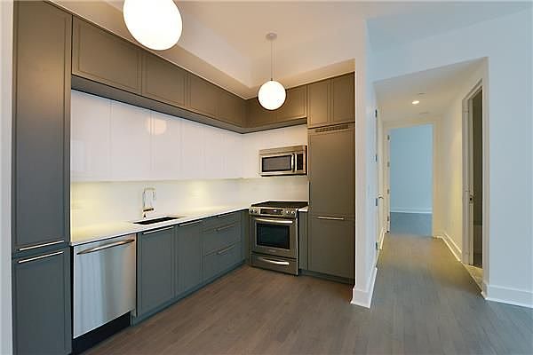 1st image of 416 W 52nd St #505