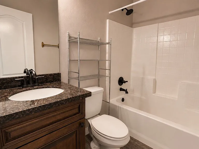 1784 N Eloisa Ln — Photo 6