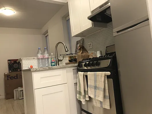 Rented by REAL New York | media 20