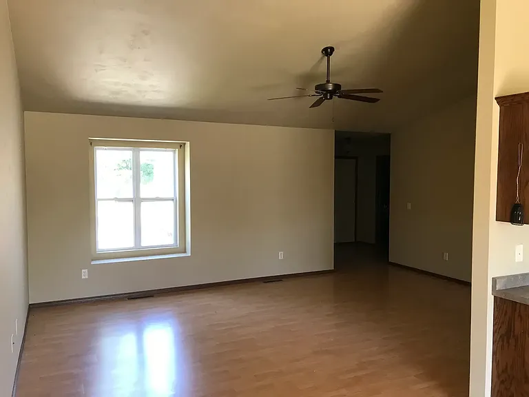3003 Hunters Run Ct — Photo 4