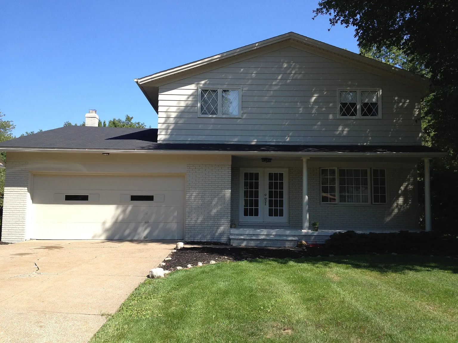 Radcliffe Dr, Westlake — Photo 1