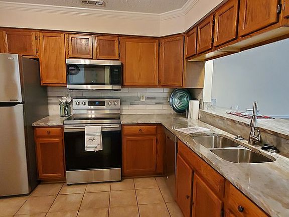 New Granite countertops