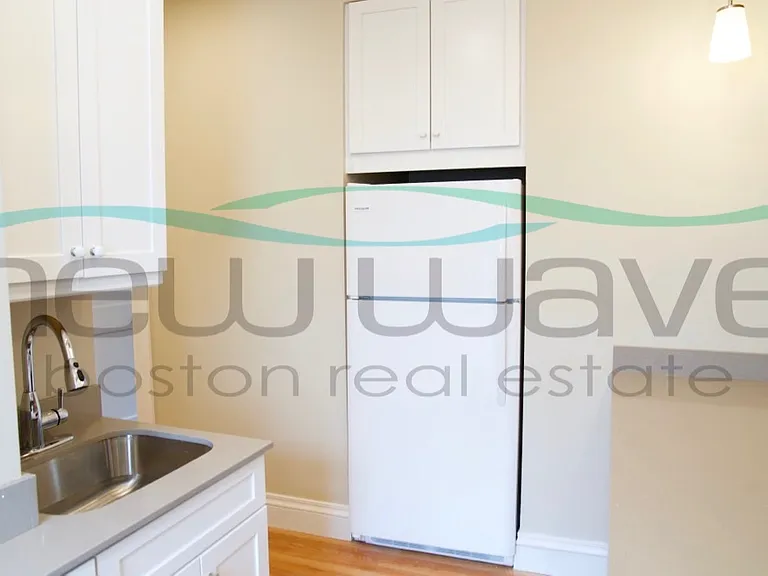 1111 Boylston St #43 — Photo 11