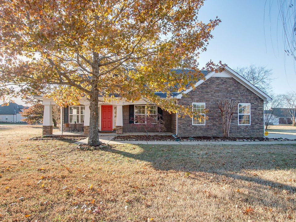 1st image of 105 Drema Ct