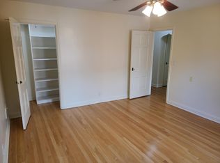 4924 Cass St, Omaha, NE 68132