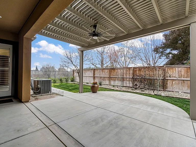 4199 N Quail Xing — Photo 41