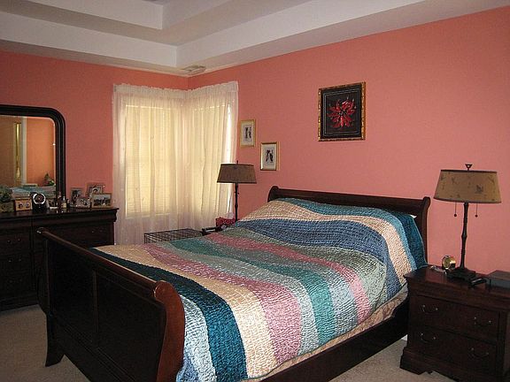 5 Gingerwood Ln, Durham, NC 27713