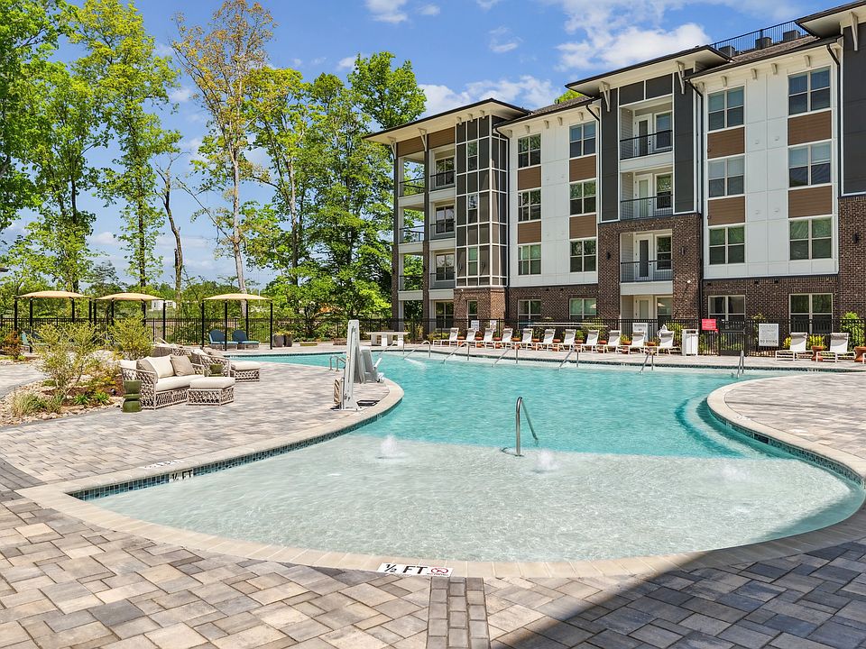 Salt-Water Pool with Grilling Area