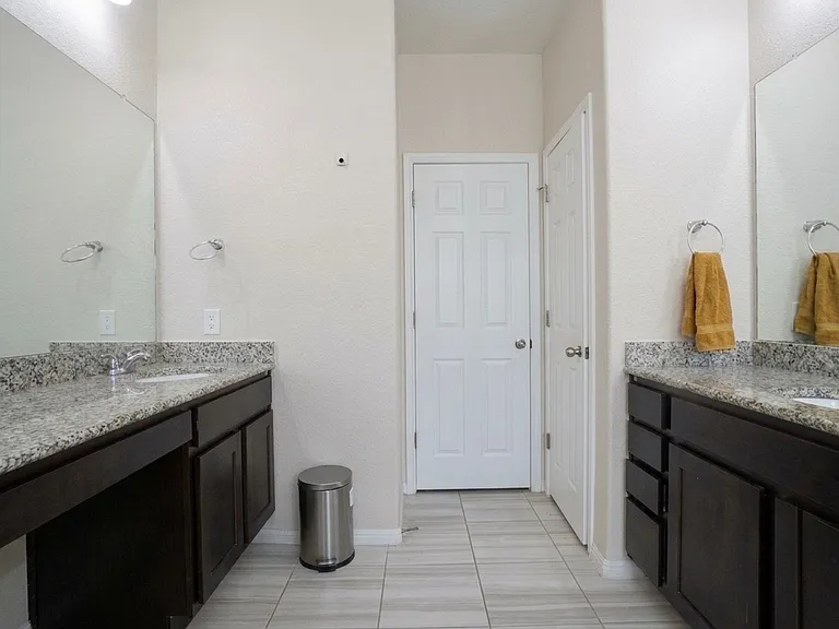 445 Arrowhead Vine St — Photo 36