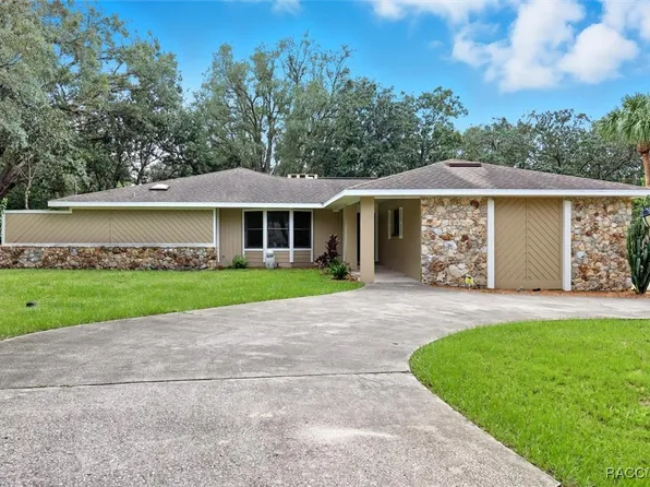162 W Massachusetts St, Hernando, FL 34442