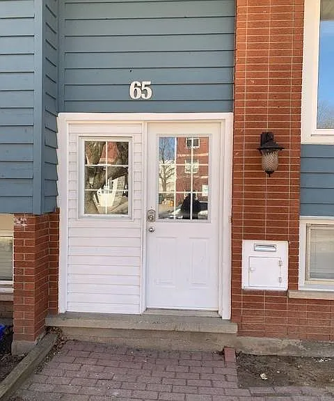 65 Cardill Cres #A — Photo 8
