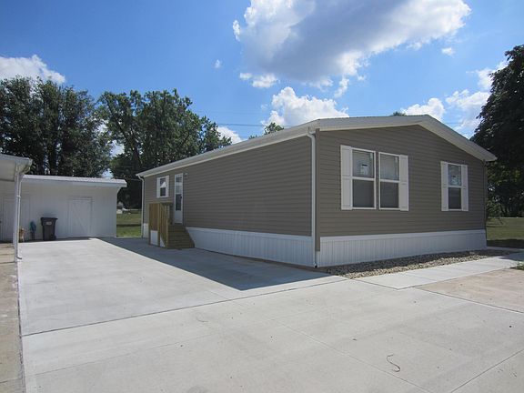 Exterior Image-18-Clayton 216 Redbud Estates