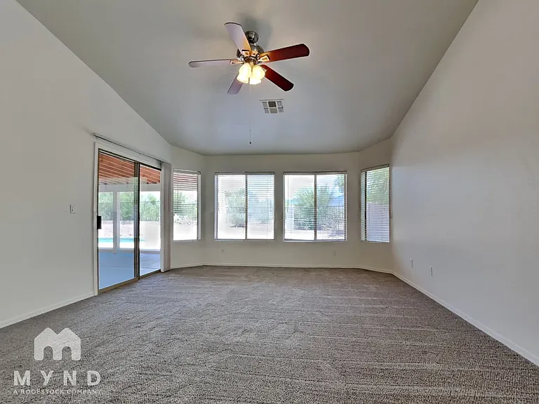 137 S Nightfall Ave — Photo 16