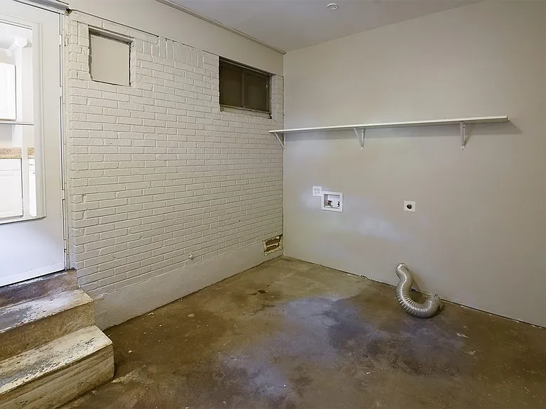 5360 Blackwell St — Photo 13