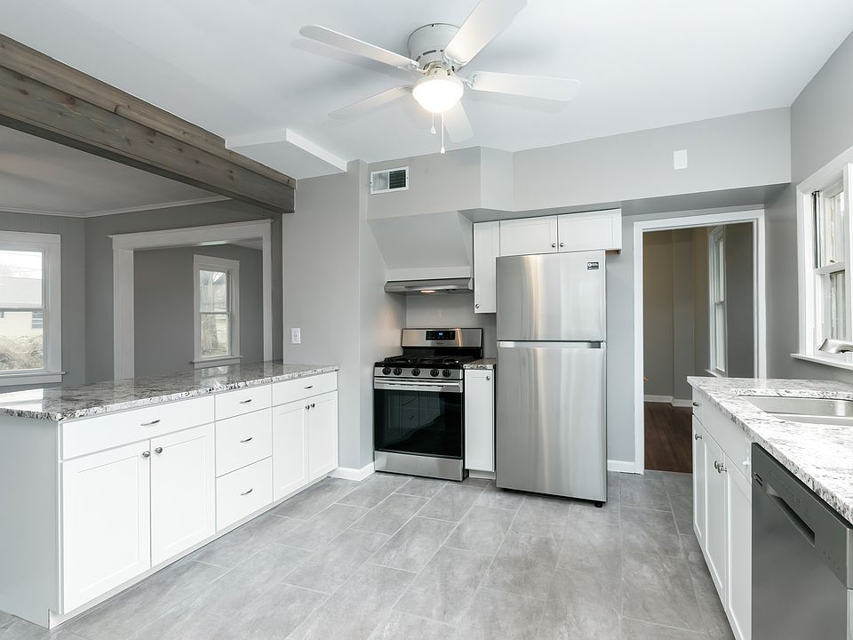 1st image of 3216 13th Avenue Ct