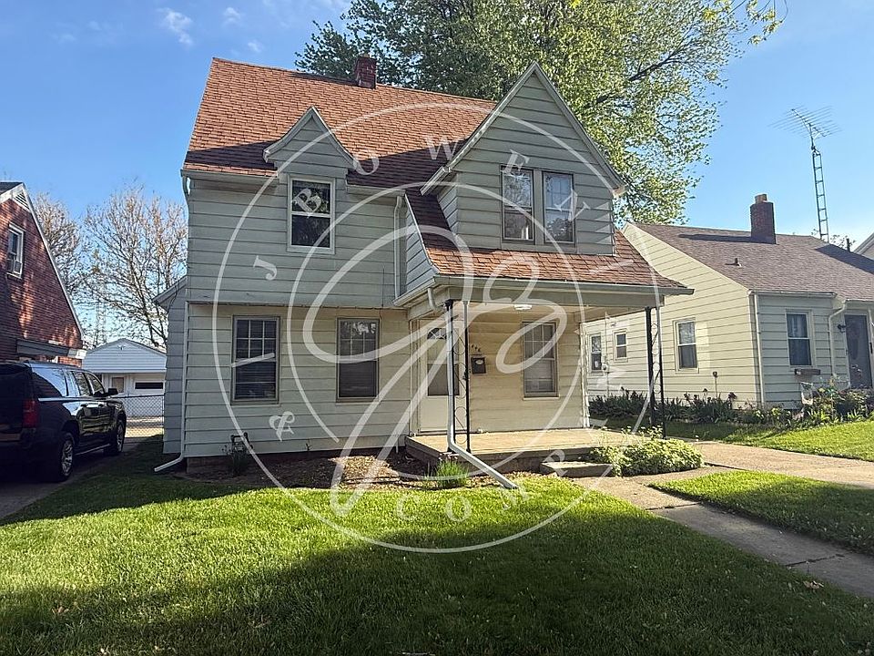 1st image of 446 W Capistrano Ave