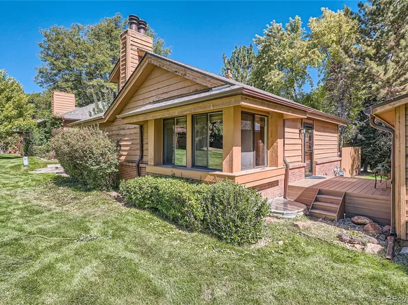 36 S Eagle Circle, Aurora, CO 80012