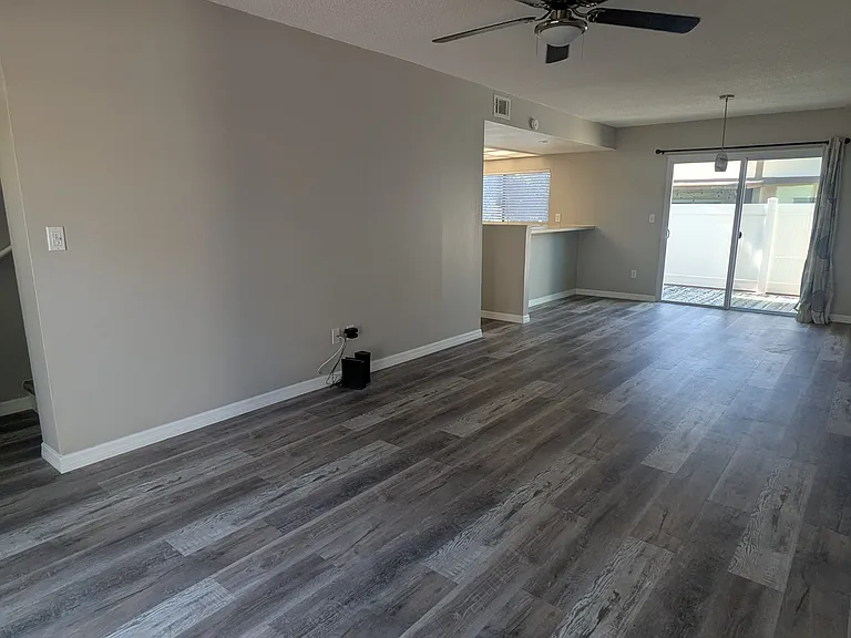 9209 Seminole Blvd #200 — Photo 12
