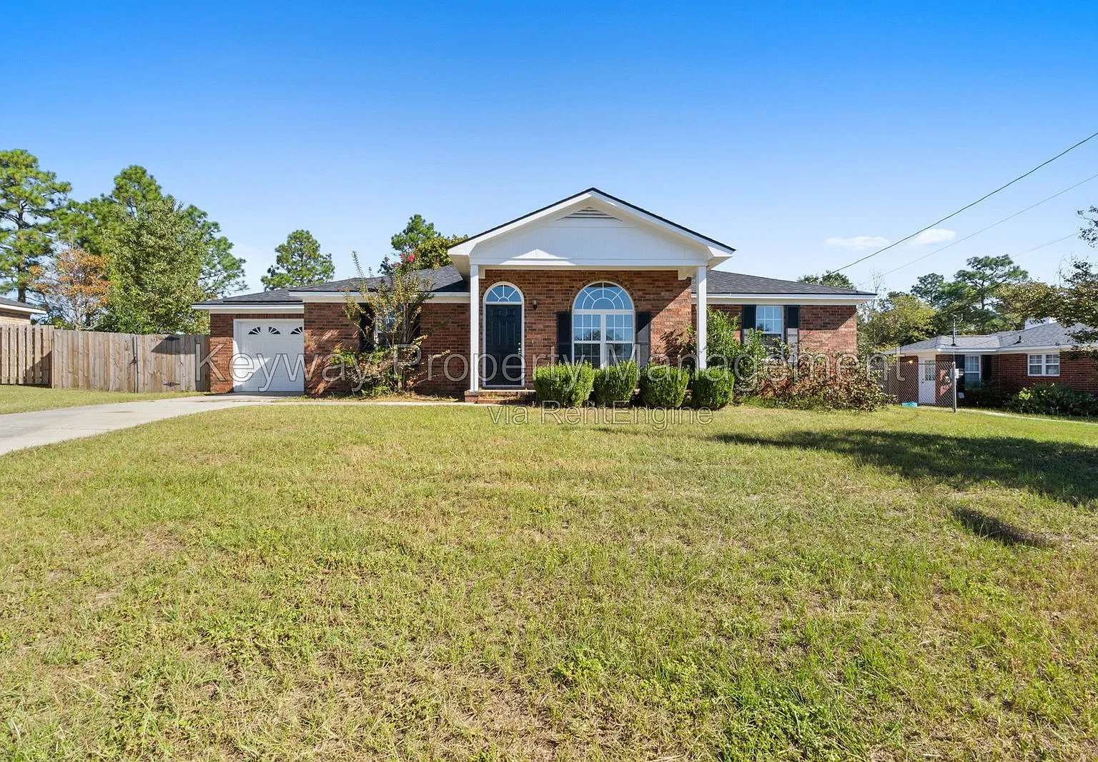 3 bed, 2.0 bath, 1716 sqft, $1,535 — Photo 1
