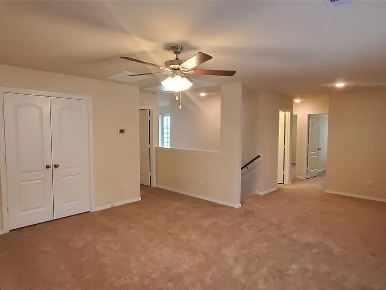 2530 Remembrance Cir — Photo 19