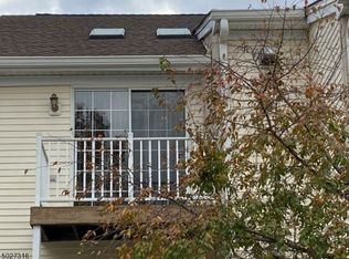 42 Potomac Dr, Basking Ridge, NJ 07920