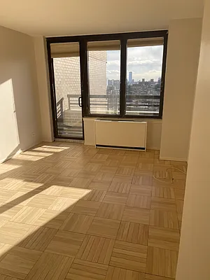 Rented by Vipler Realty | media 28