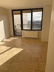 Rented by Vipler Realty