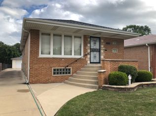 2712 E 96th Pl, Chicago, IL 60617