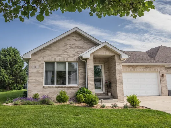 310 11th Cir SE, Demotte, IN 46310