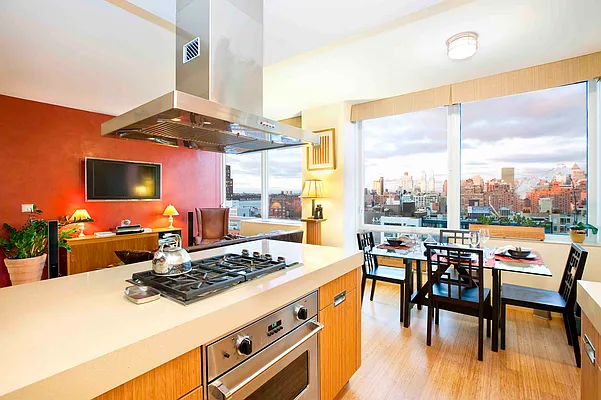 Sold by Zollinger and Associates | media 14